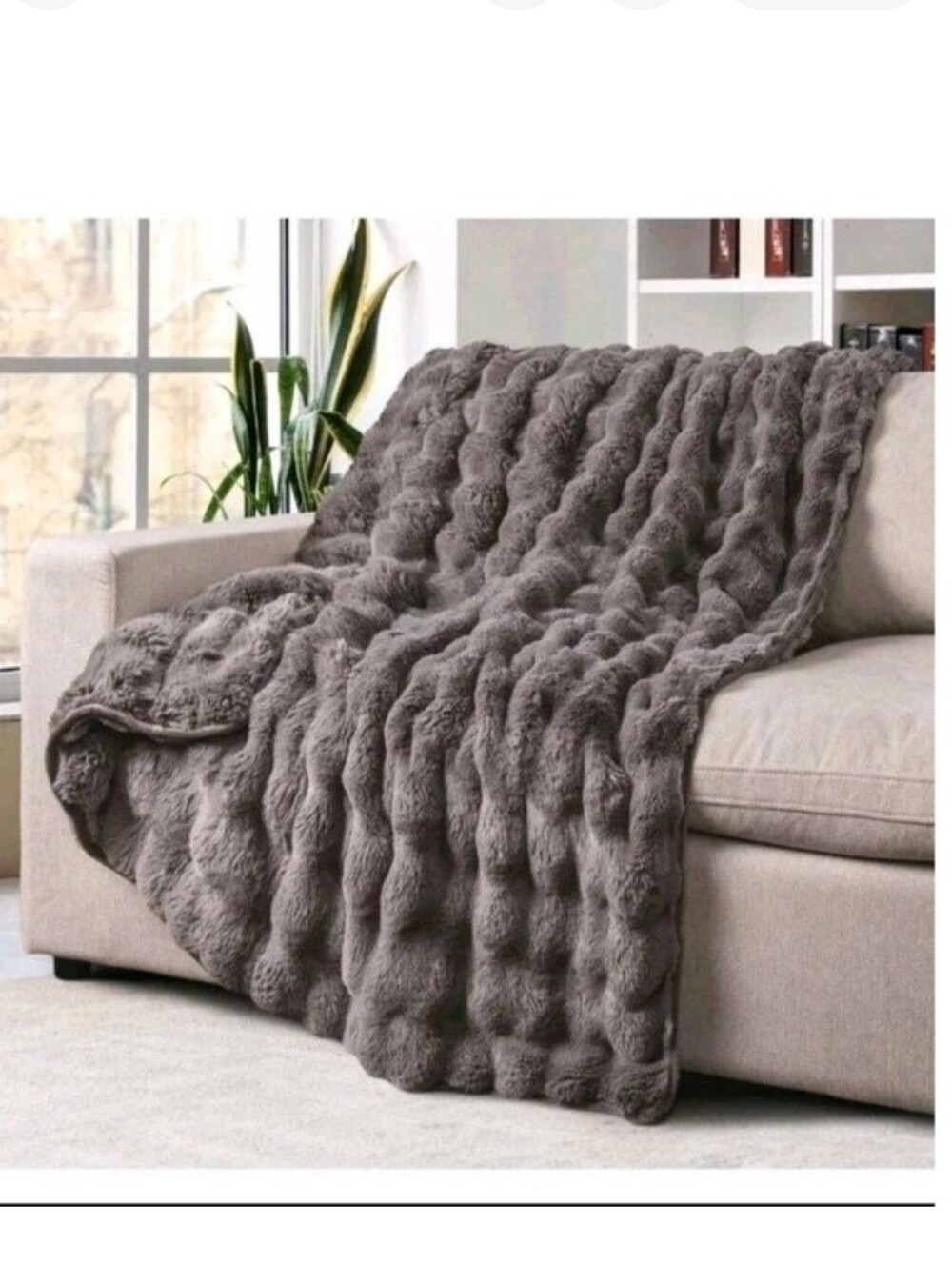 Life Comfort, 60" x 70" - Bubble Faux Fur Luxurious Throw Blanket (Gray)